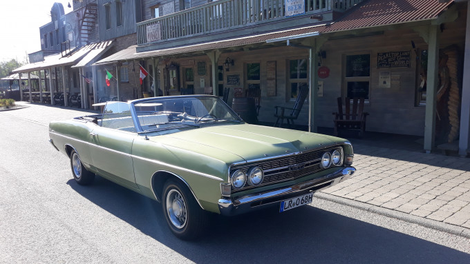 Fairlane Cabrio.jpg