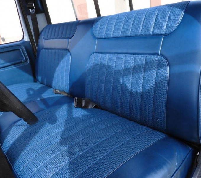Benchseat 84 F150.JPG