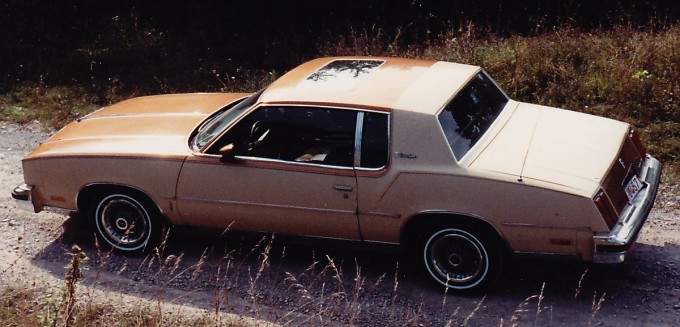 79er Olds Cutlass Supreme Brougham.jpg
