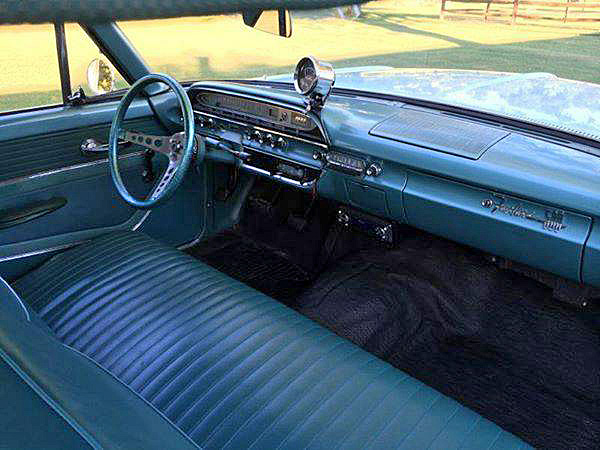 Ford-1961Fairlane3.jpg